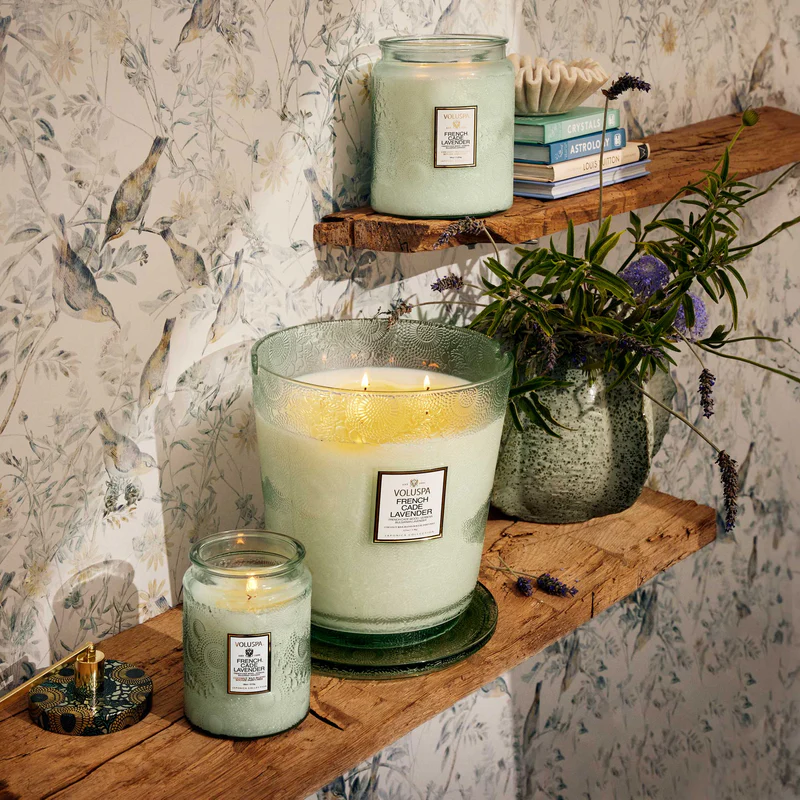 VOLUSPA FRENCH CADE LAVENDAR LARGE CANDLE